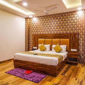 Olivia Entrance Delhi Airport Mahipalpur